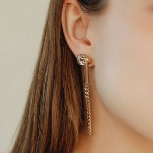 Chic Gold Knot Chain Earrings